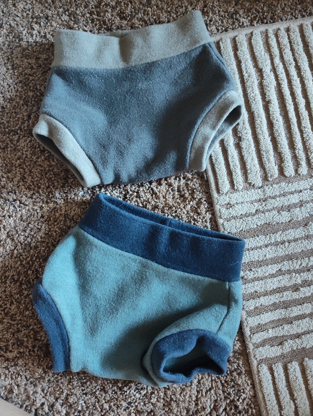 Bumbywool Medium Wool Covers, Blue & Gray